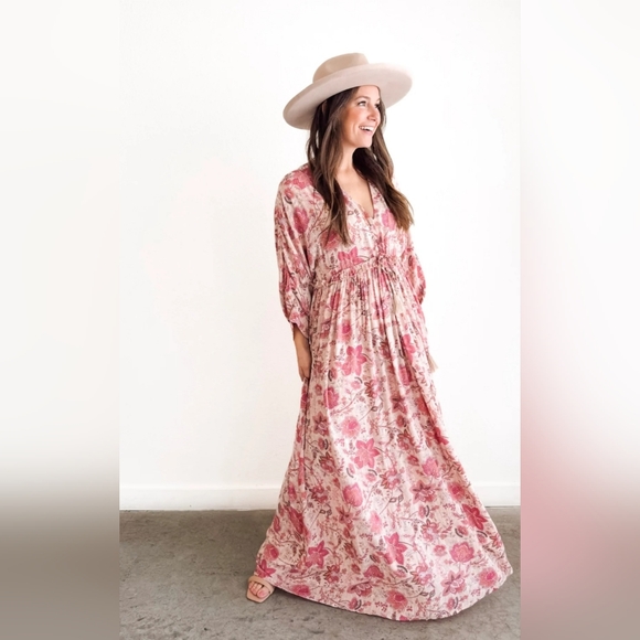 Floral Pink Maxi Dress - Picture 2 of 10